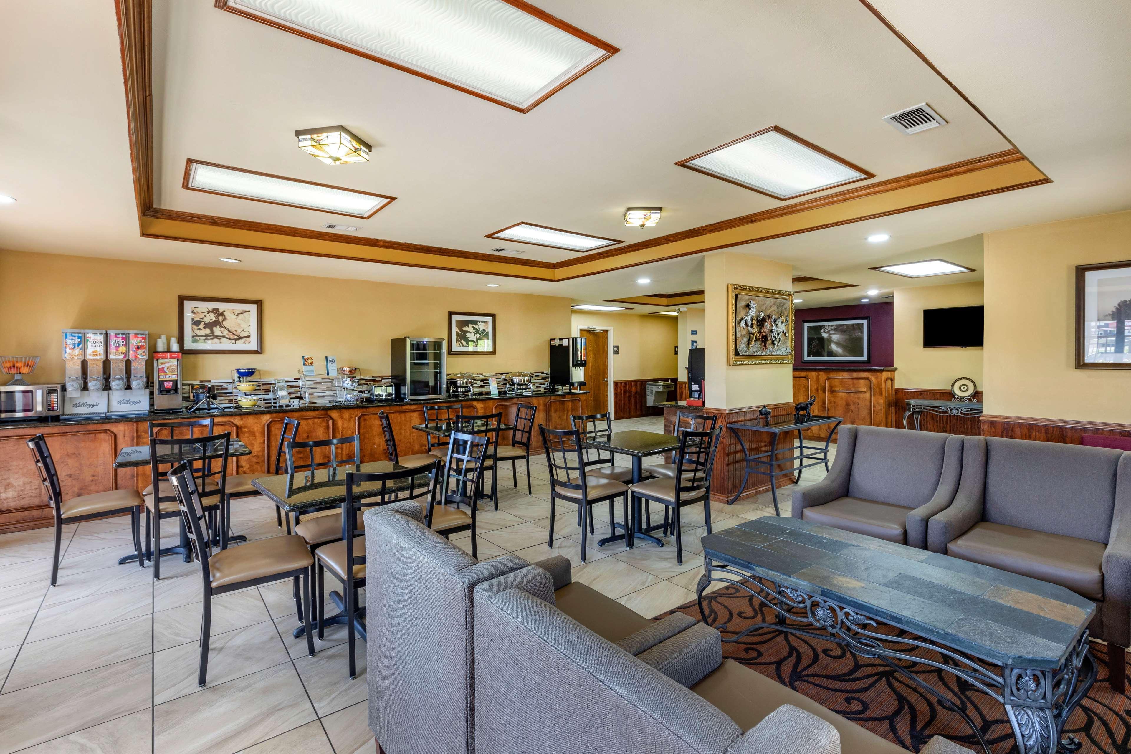 Best Western Lindale Inn Luaran gambar