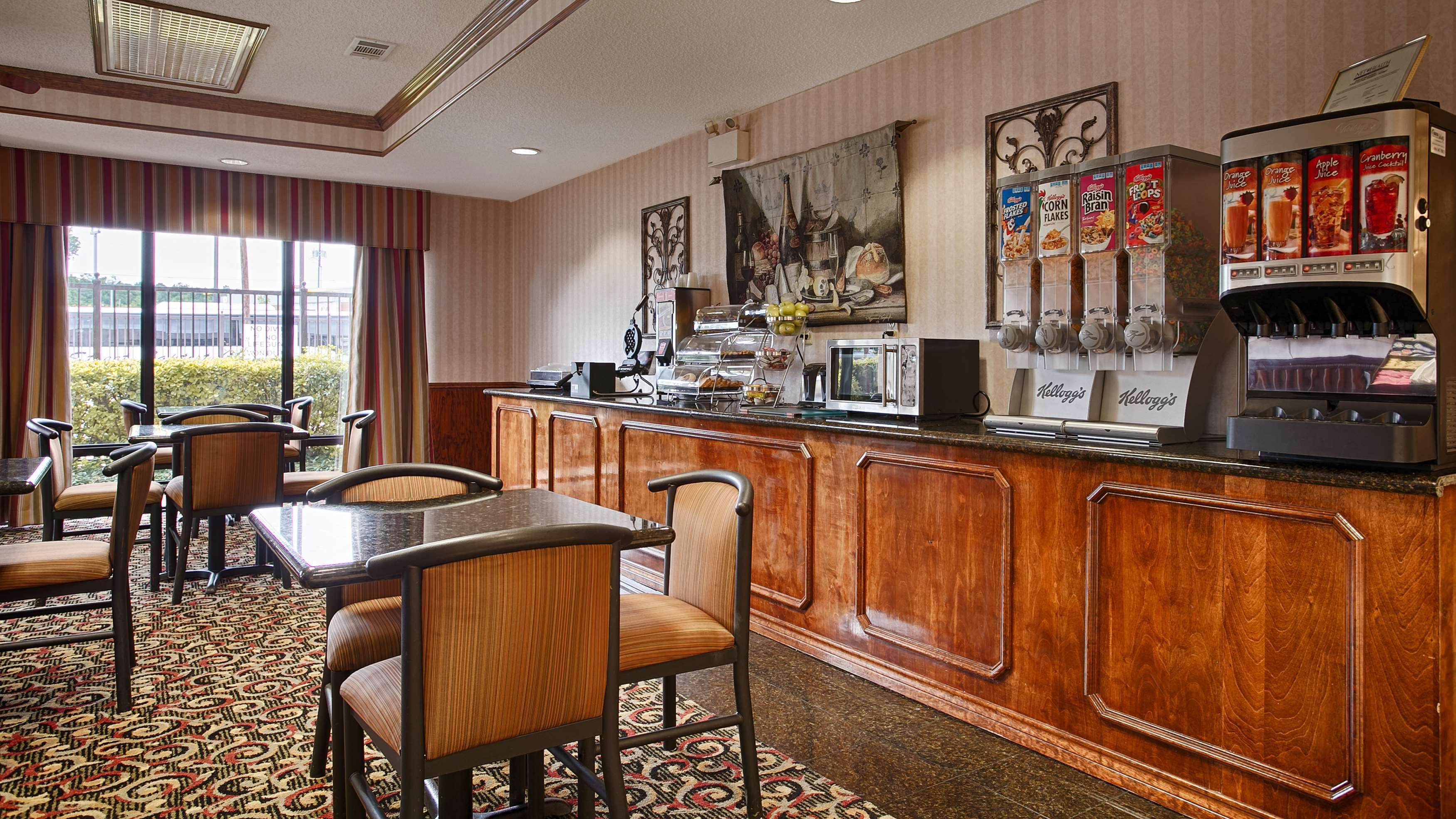 Best Western Lindale Inn Luaran gambar